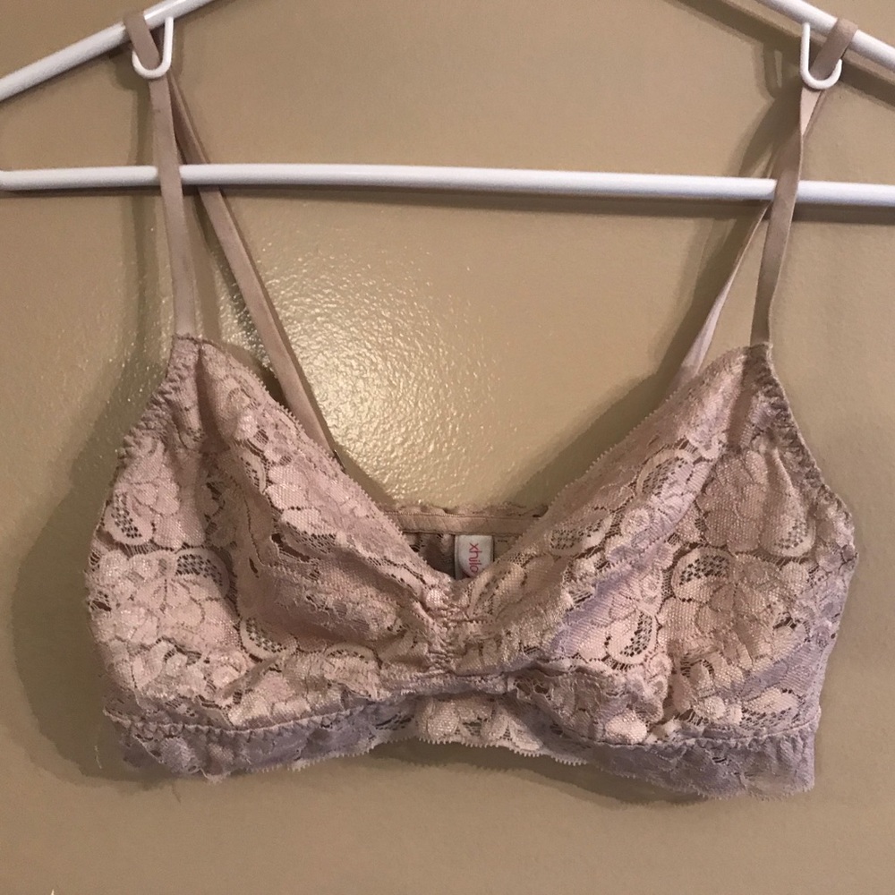 LACE BRALETTE
